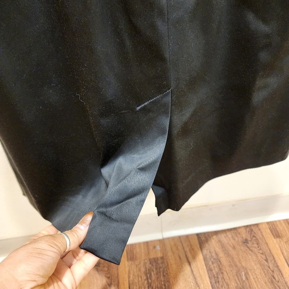 Talbots Elegant Black Sleeveless Satin Formal Dress Size 14 - Picture 8 of 12